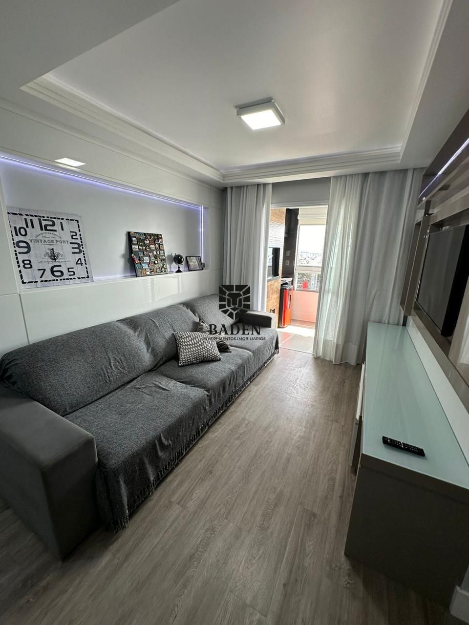 Apartamento à venda com 3 quartos, 96m² - Foto 12