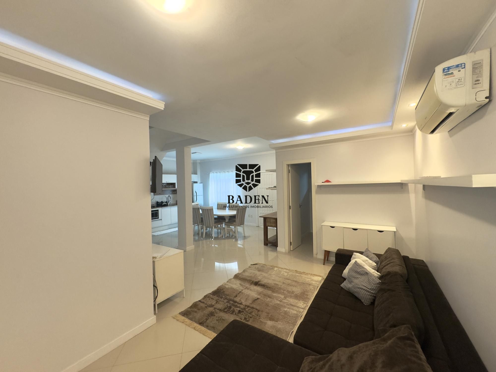 Casa à venda e aluguel com 3 quartos, 255m² - Foto 2