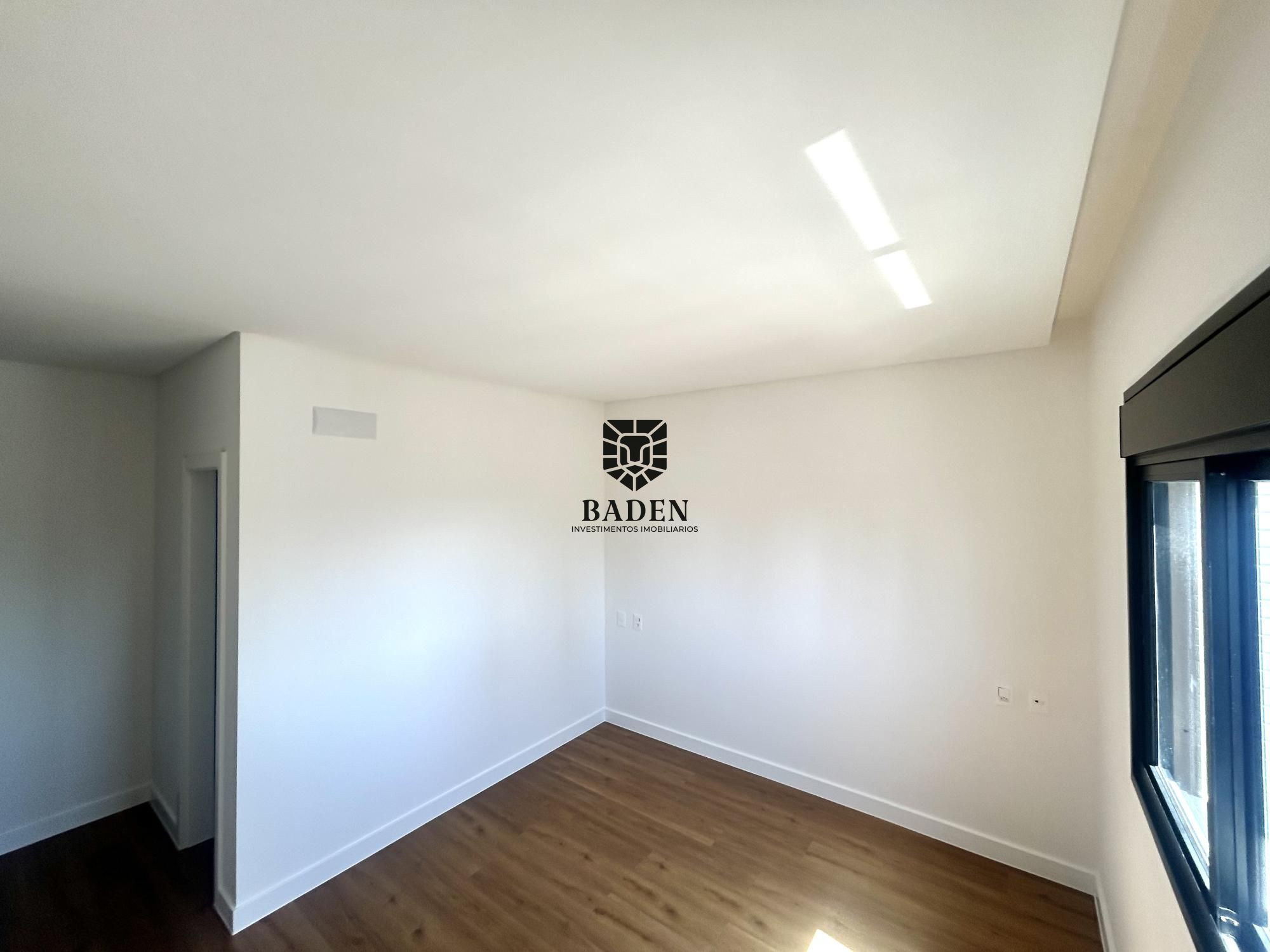 Apartamento à venda com 4 quartos, 147m² - Foto 35