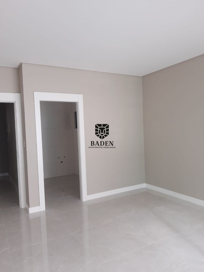 Sobrado à venda com 3 quartos, 220m² - Foto 11