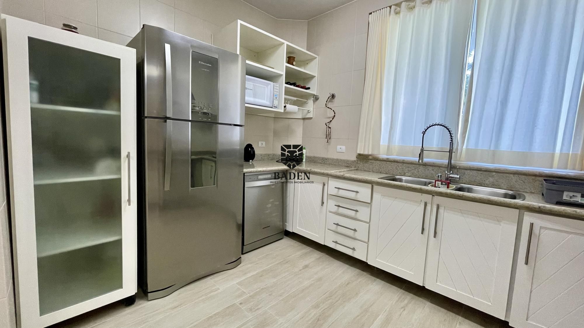 Casa de Condomínio à venda e aluguel com 5 quartos, 420m² - Foto 16