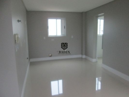 Apartamento à venda com 3 quartos, 136m² - Foto 10