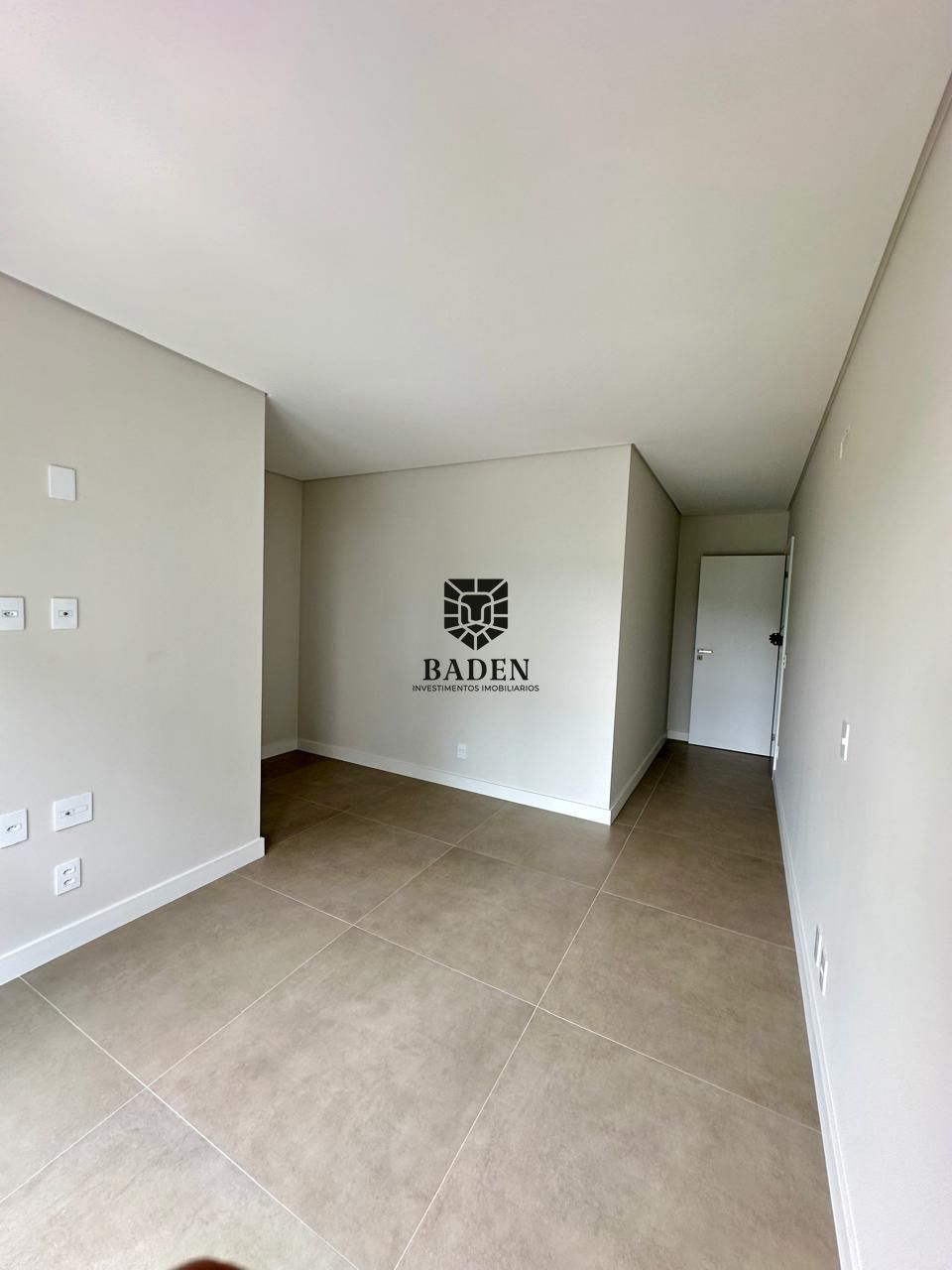 Apartamento à venda com 2 quartos, 74m² - Foto 12