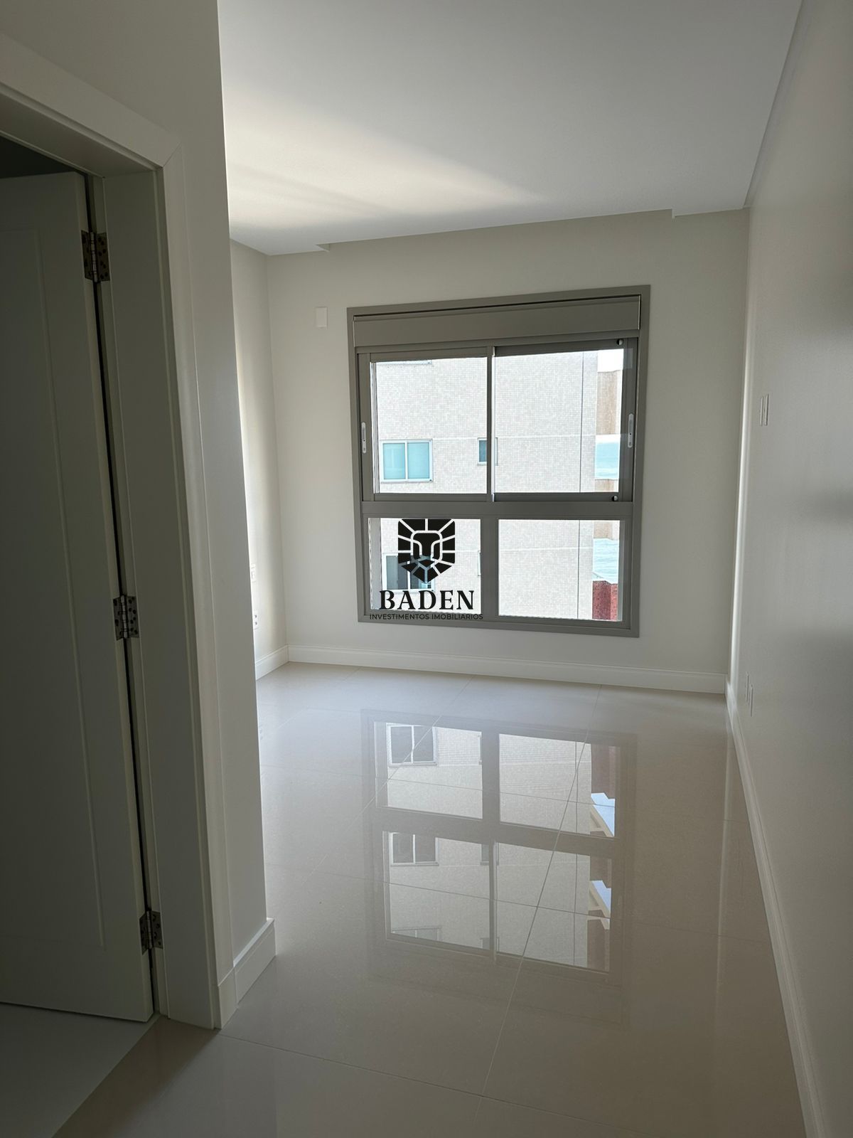 Apartamento à venda com 4 quartos, 160m² - Foto 13