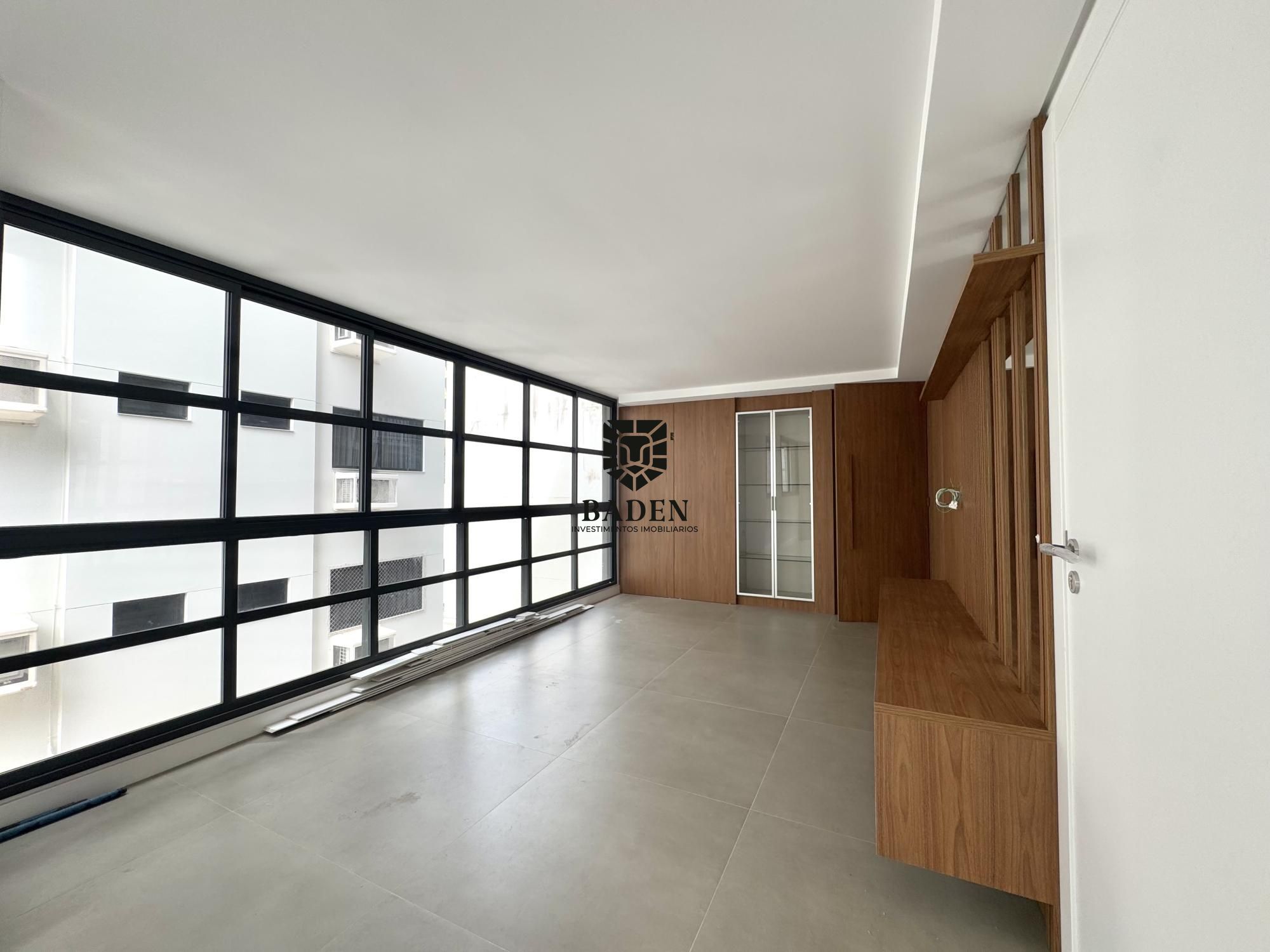 Apartamento para alugar com 3 quartos, 94m² - Foto 2