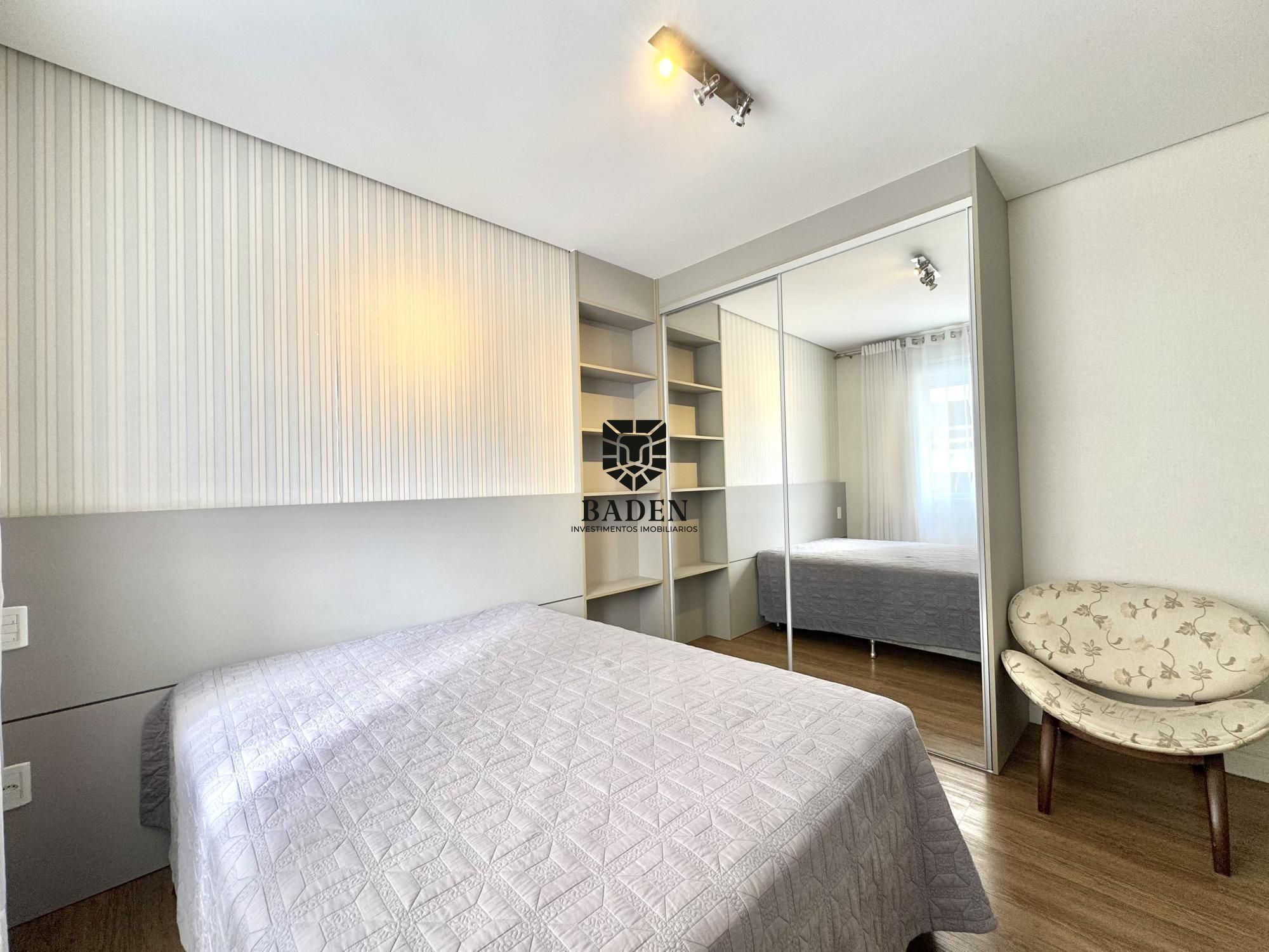 Apartamento para alugar com 3 quartos, 134m² - Foto 17