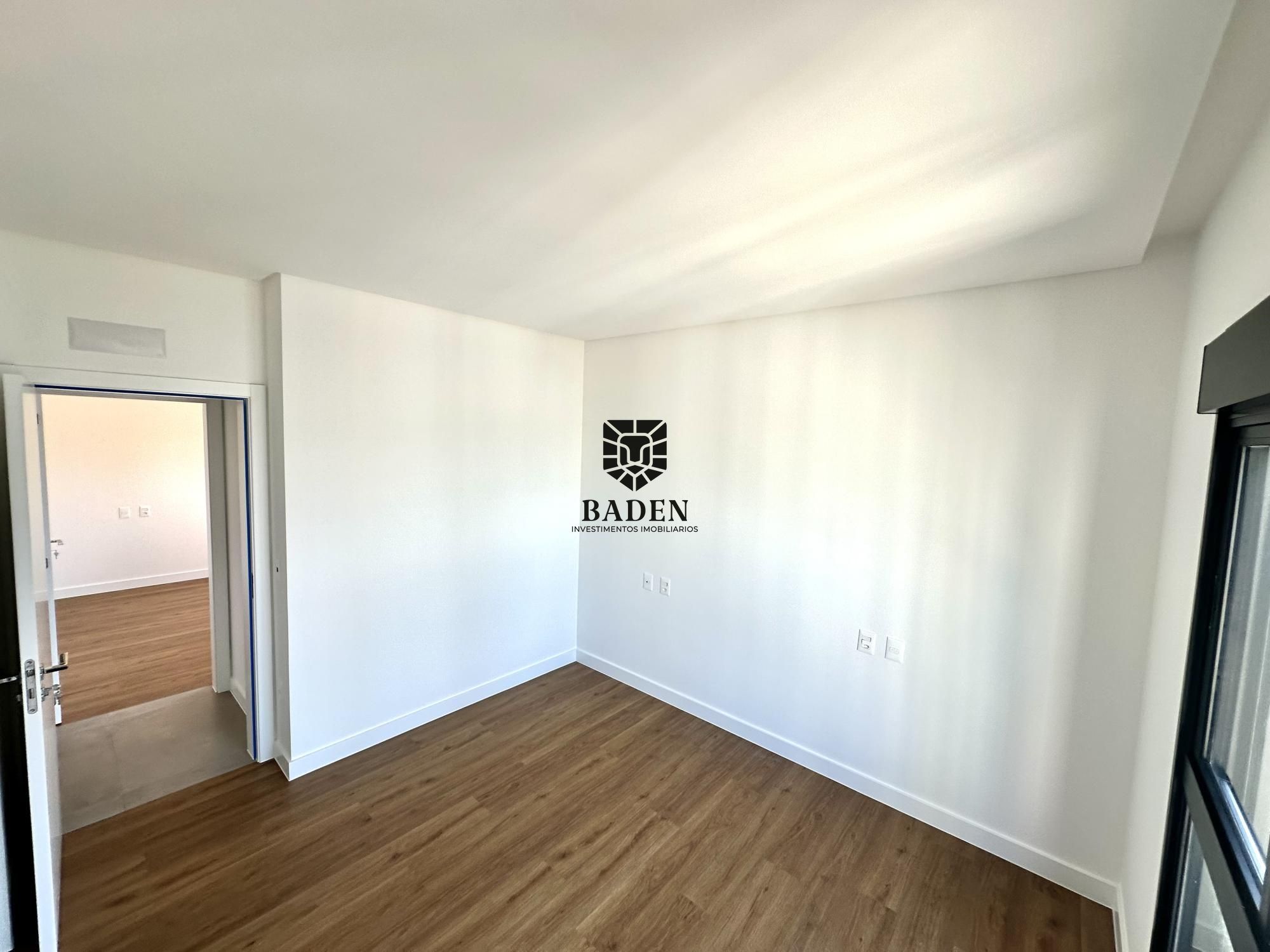 Apartamento à venda com 4 quartos, 147m² - Foto 23