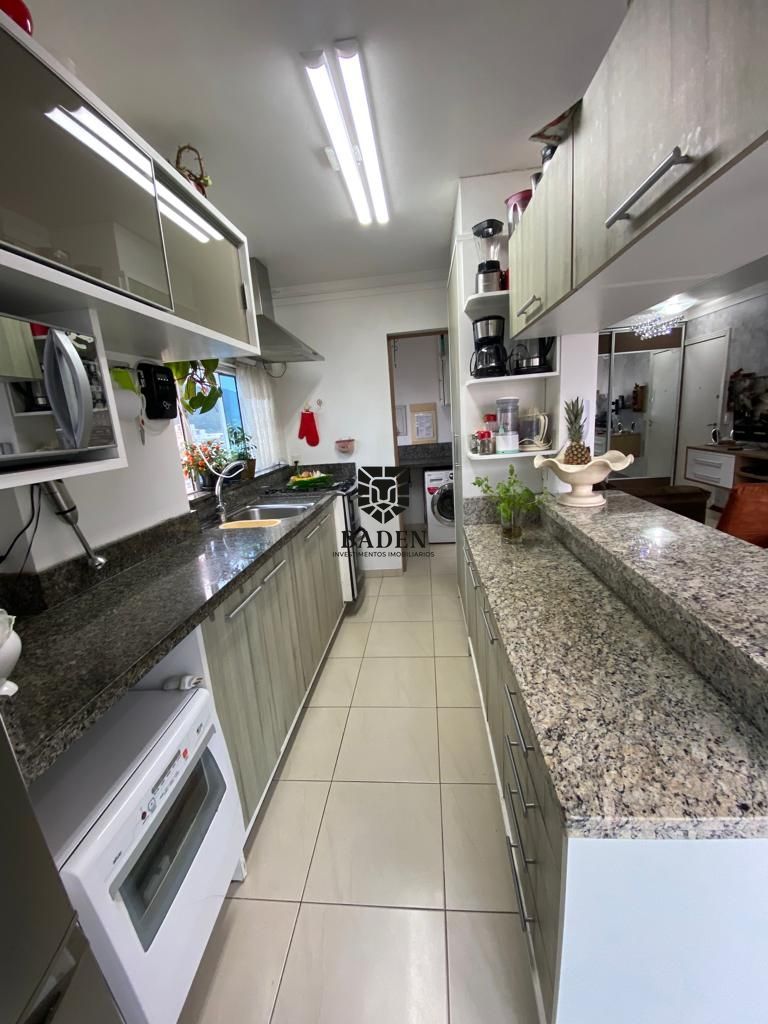 Apartamento à venda com 3 quartos, 110m² - Foto 3