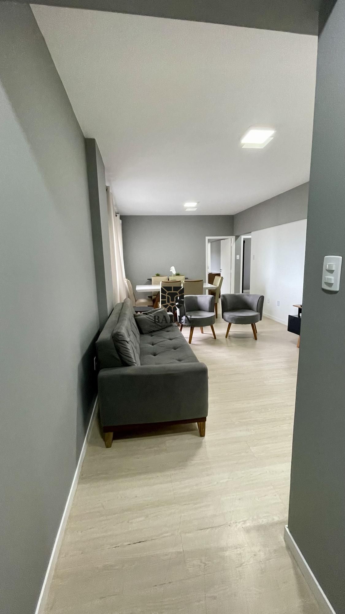 Apartamento para alugar com 3 quartos, 125m² - Foto 16