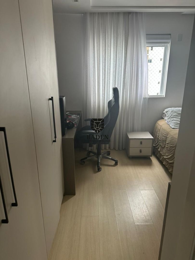 Apartamento à venda com 3 quartos, 156m² - Foto 24