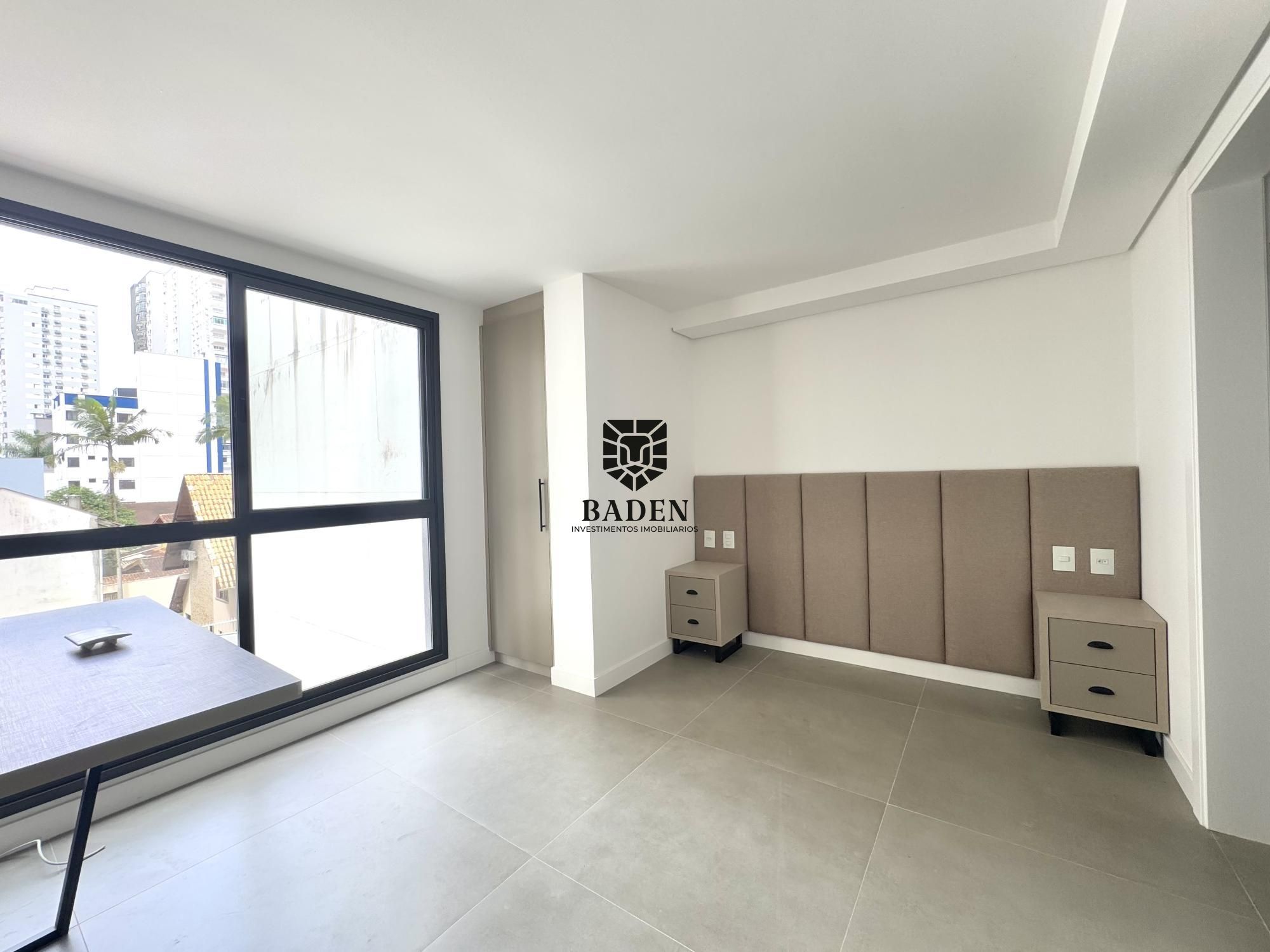 Apartamento para alugar com 3 quartos, 94m² - Foto 12