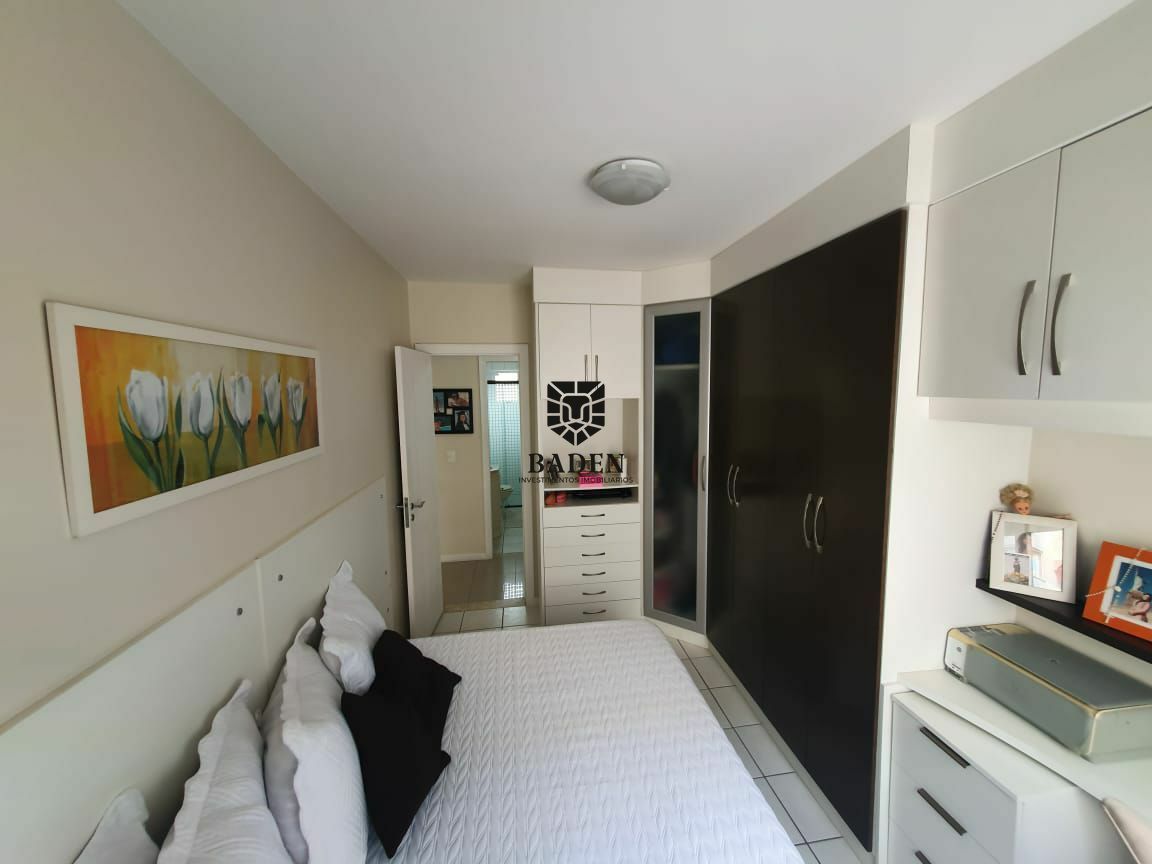 Apartamento à venda com 3 quartos, 98m² - Foto 19