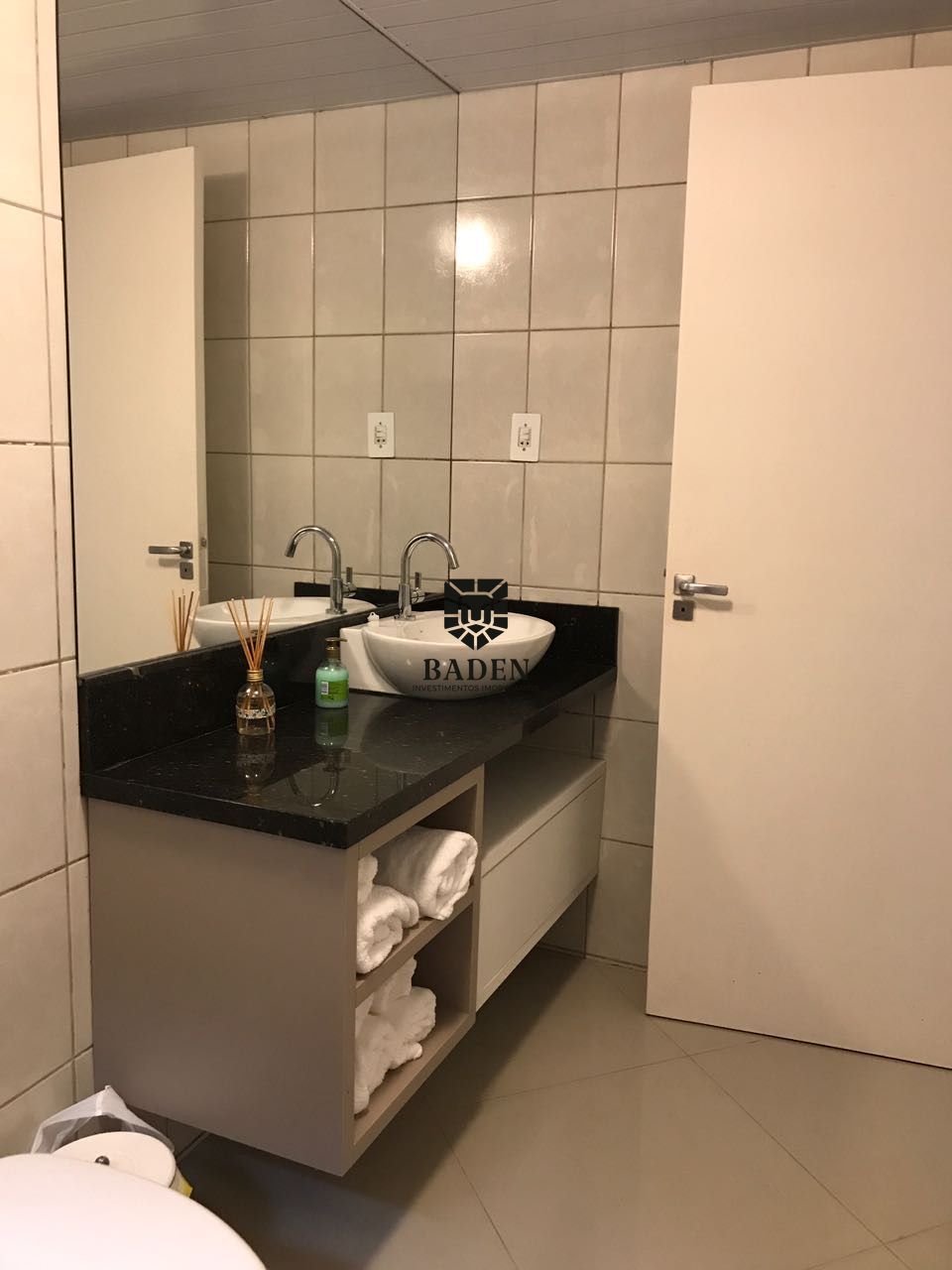 Apartamento à venda com 2 quartos, 155m² - Foto 3