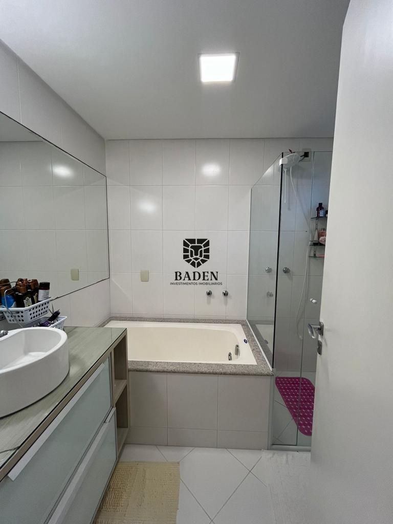 Apartamento à venda com 3 quartos, 170m² - Foto 22