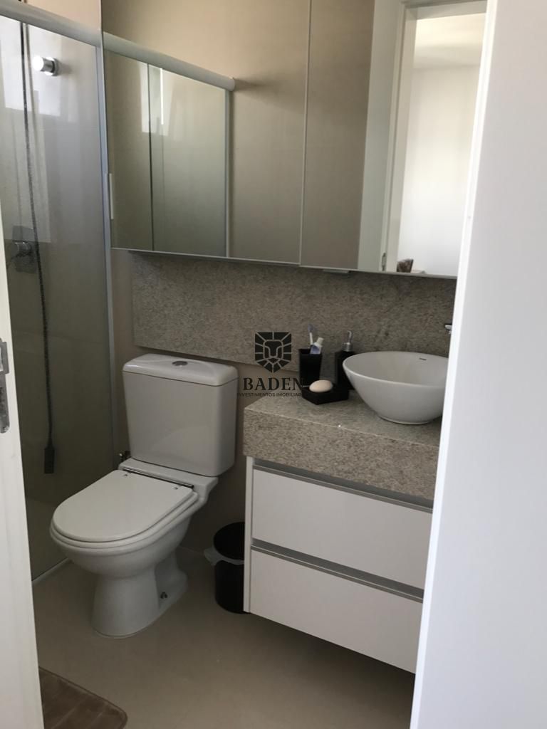 Apartamento à venda com 3 quartos, 121m² - Foto 16