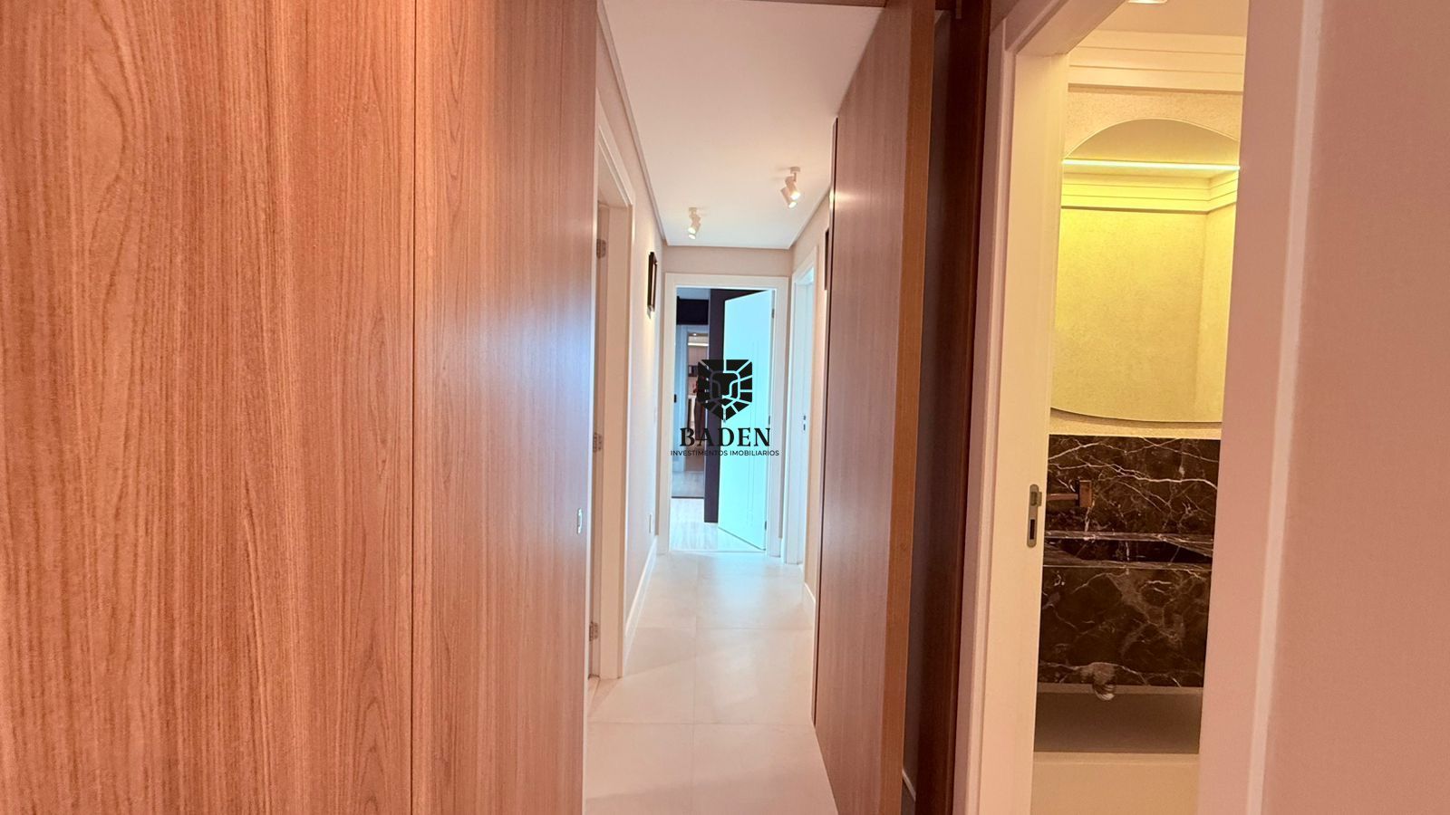 Apartamento à venda com 3 quartos, 117m² - Foto 15