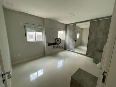 Apartamento à venda com 3 quartos, 155m² - Foto 19