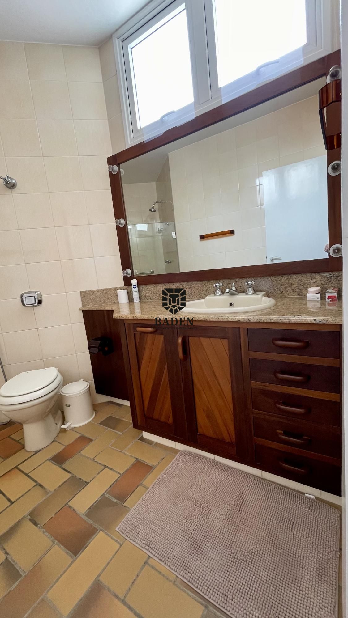 Casa de Condomínio à venda e aluguel com 5 quartos, 420m² - Foto 47