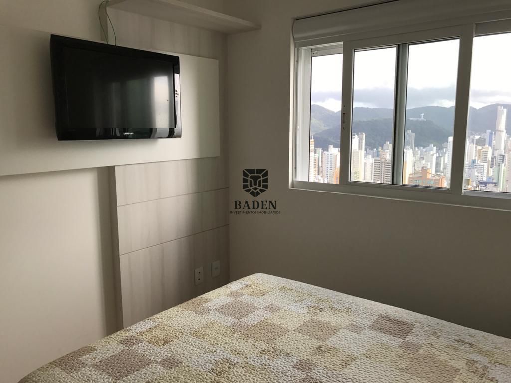 Apartamento à venda com 3 quartos, 121m² - Foto 11