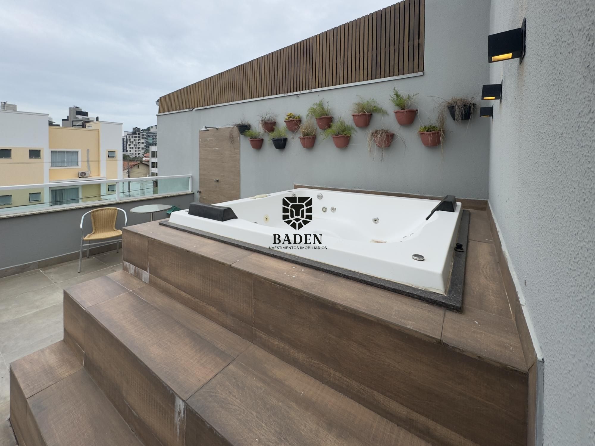 Casa à venda e aluguel com 3 quartos, 255m² - Foto 35