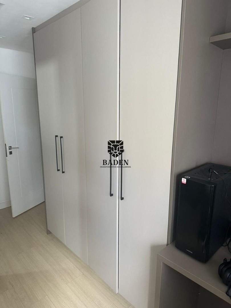 Apartamento à venda com 3 quartos, 156m² - Foto 21