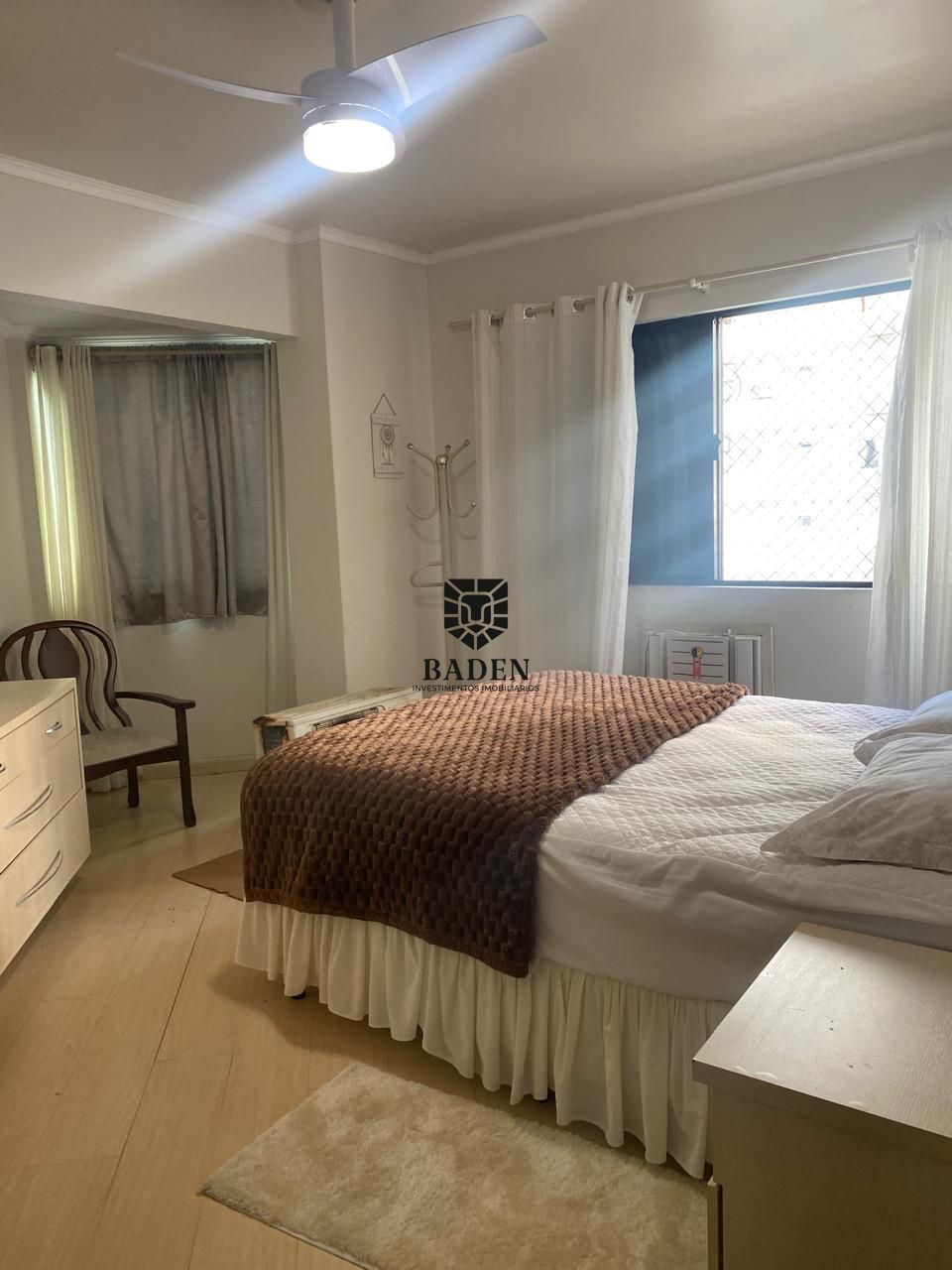 Apartamento à venda e temporada com 5 quartos, 384m² - Foto 26