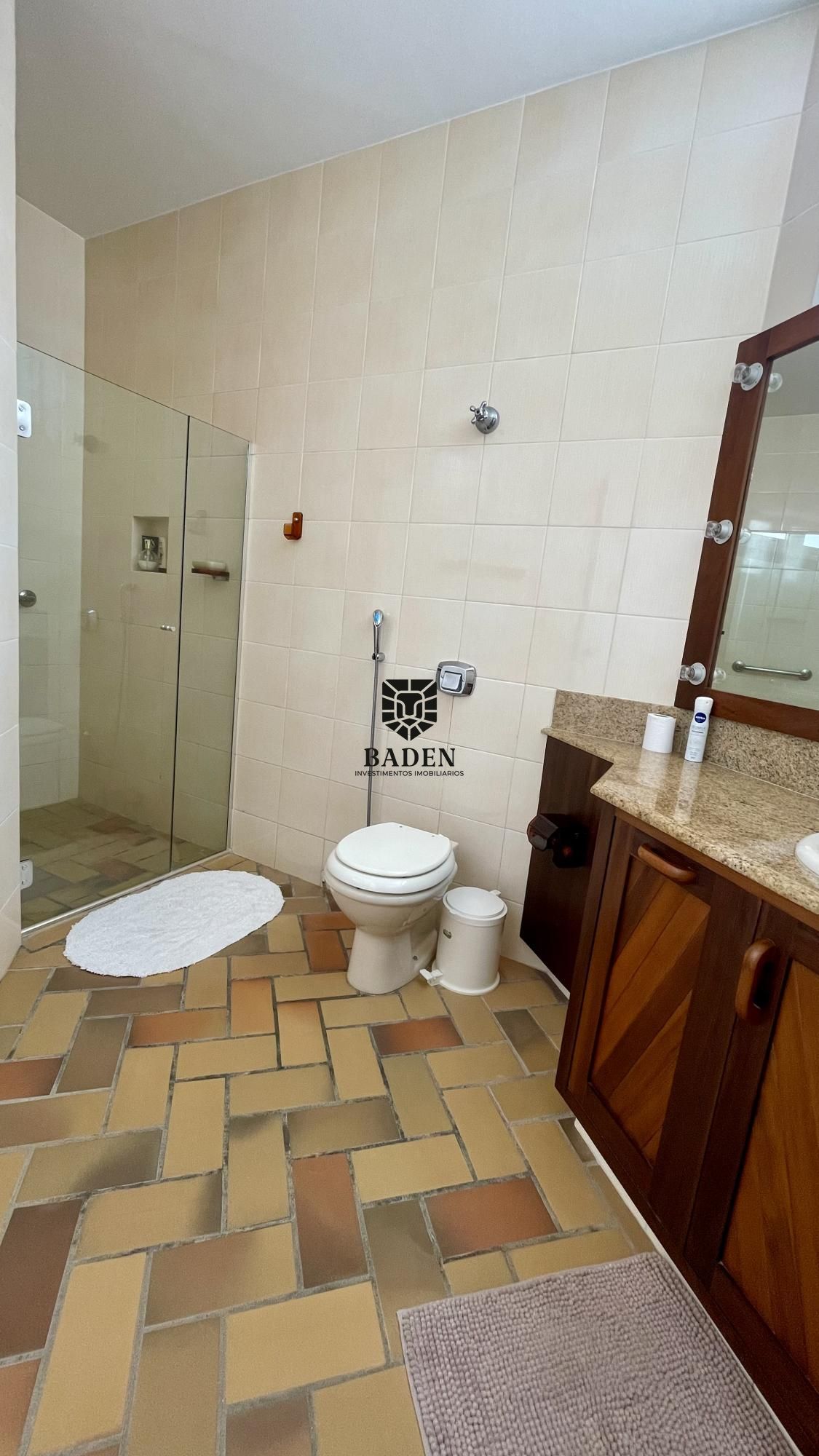 Casa de Condomínio à venda e aluguel com 5 quartos, 420m² - Foto 48