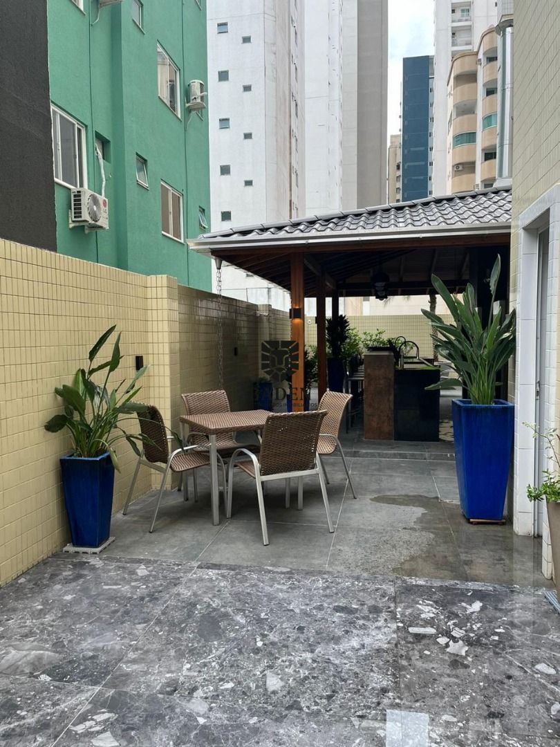 Apartamento à venda com 3 quartos, 170m² - Foto 12