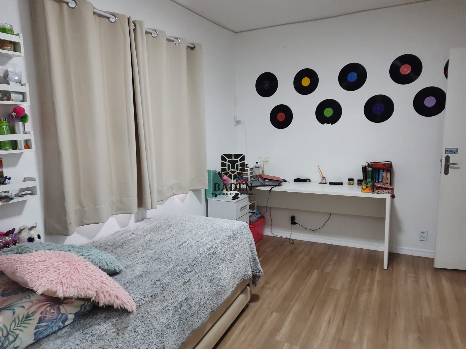 Casa à venda com 4 quartos, 198m² - Foto 42