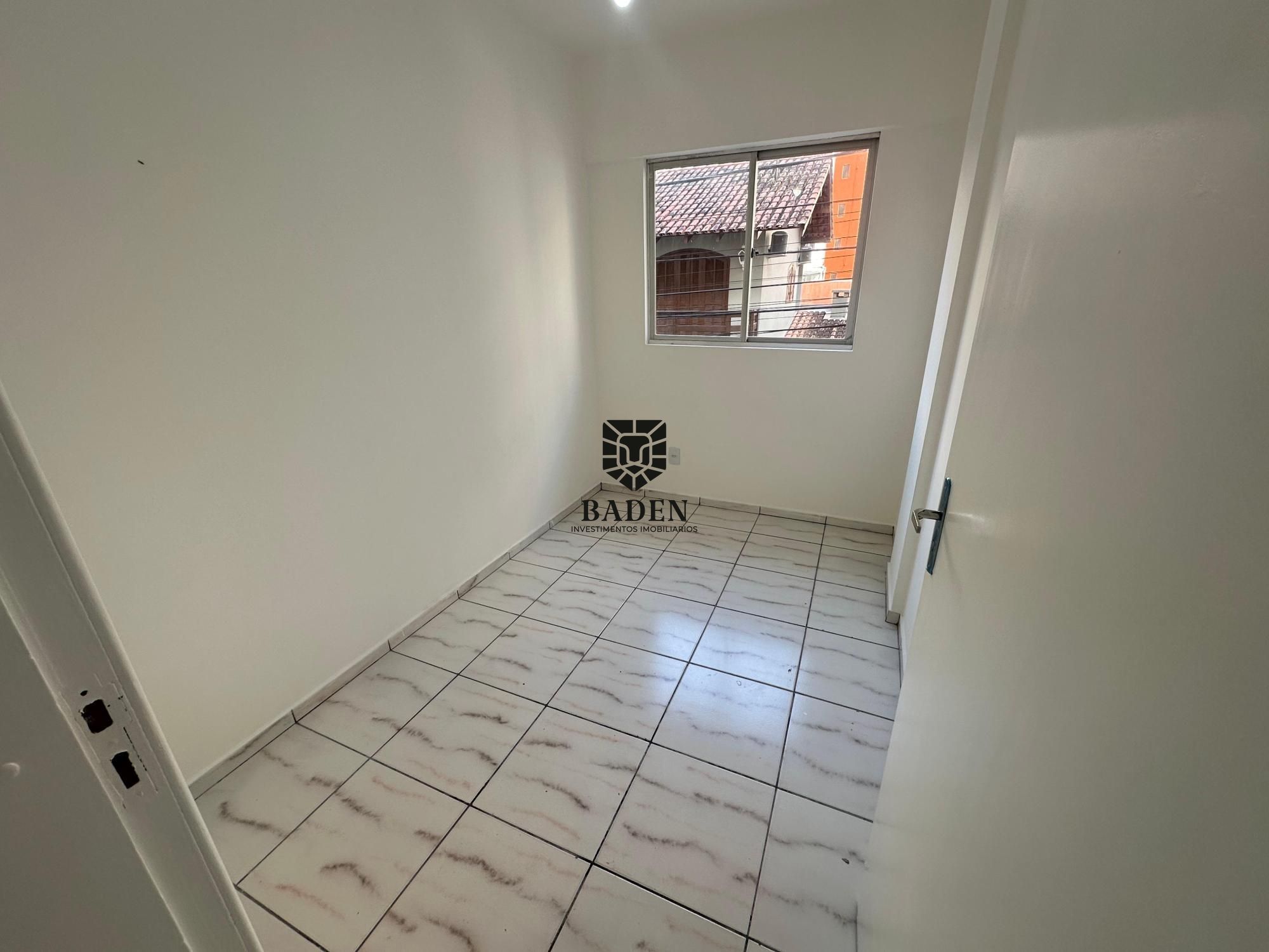 Apartamento à venda com 2 quartos, 69m² - Foto 5