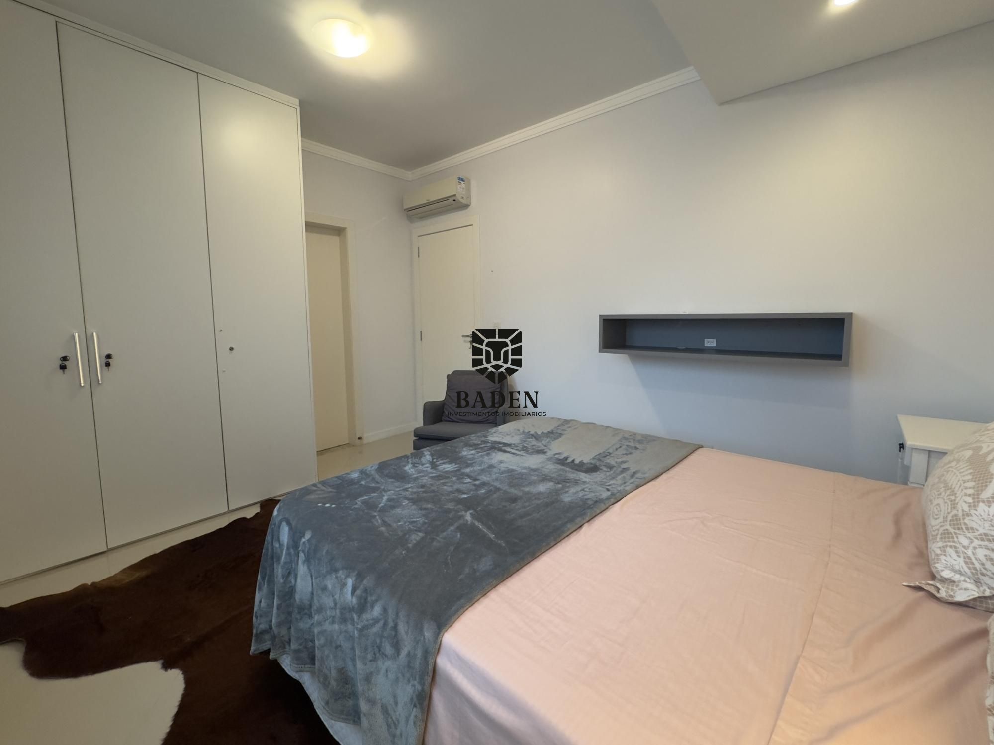 Casa à venda e aluguel com 3 quartos, 255m² - Foto 18