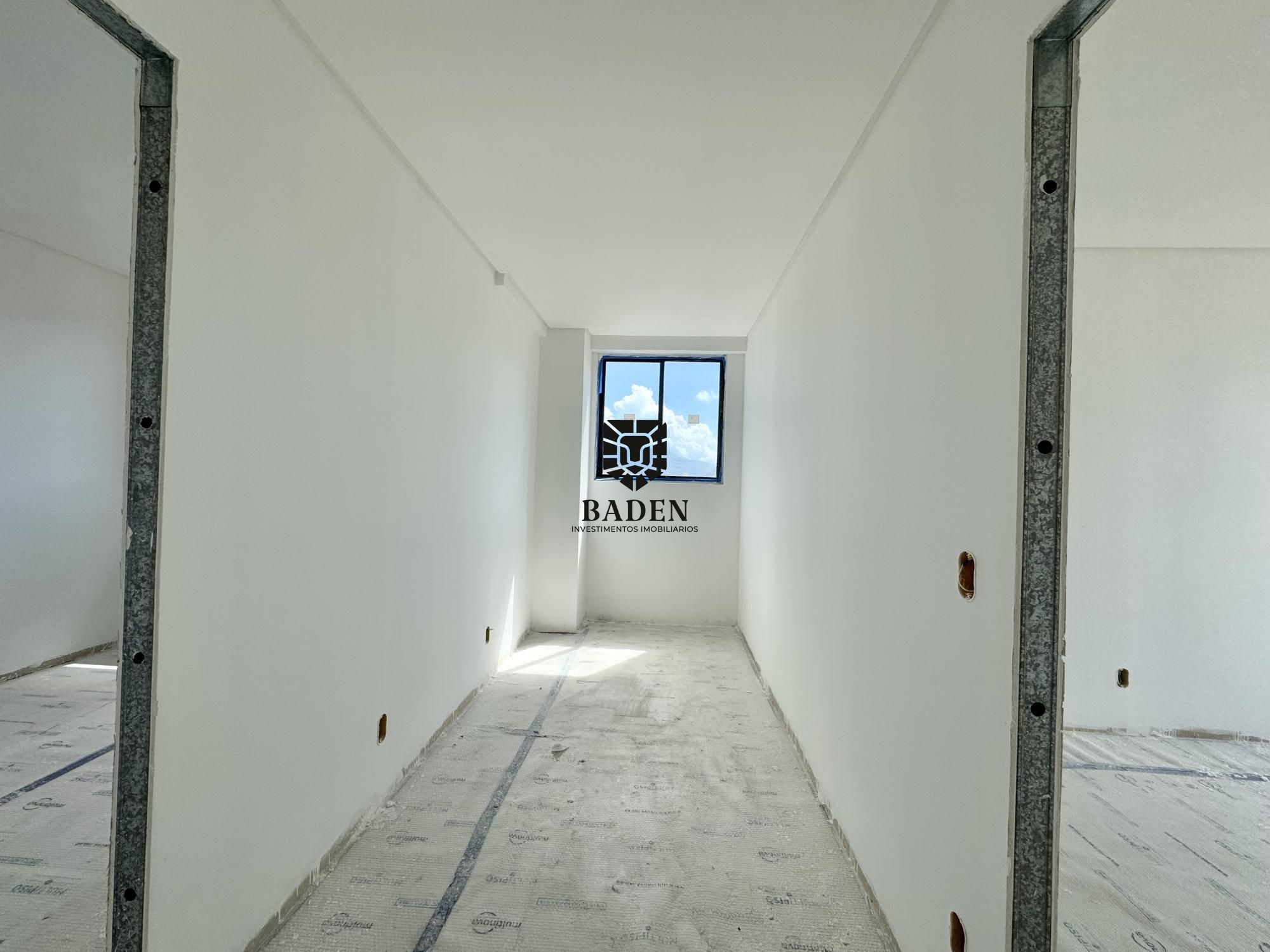 Apartamento à venda com 2 quartos, 67m² - Foto 5