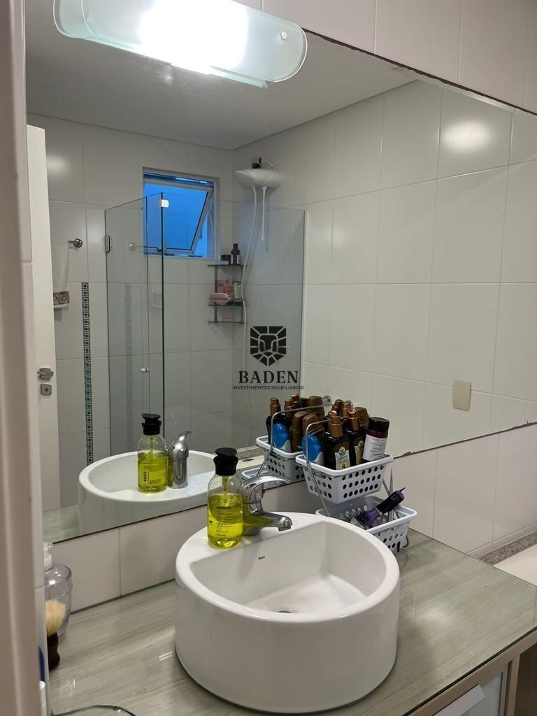 Apartamento à venda com 3 quartos, 170m² - Foto 20