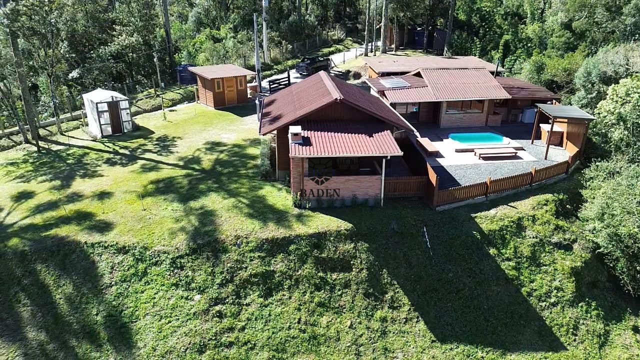 Fazenda à venda com 2 quartos, 122m² - Foto 1