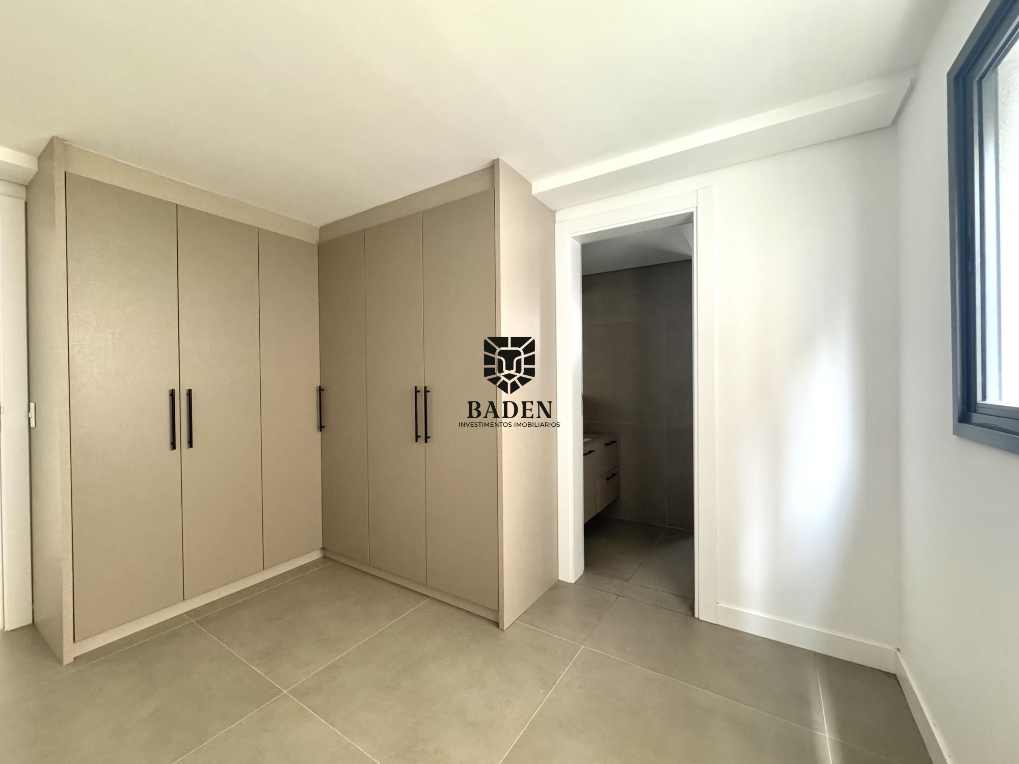 Apartamento para alugar com 3 quartos, 94m² - Foto 18