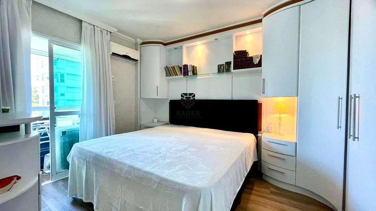 Apartamento à venda com 3 quartos, 120m² - Foto 9