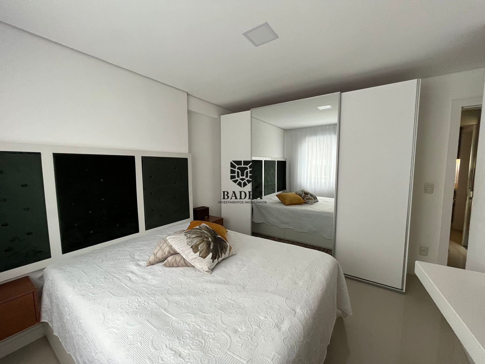 Apartamento à venda com 3 quartos, 134m² - Foto 17