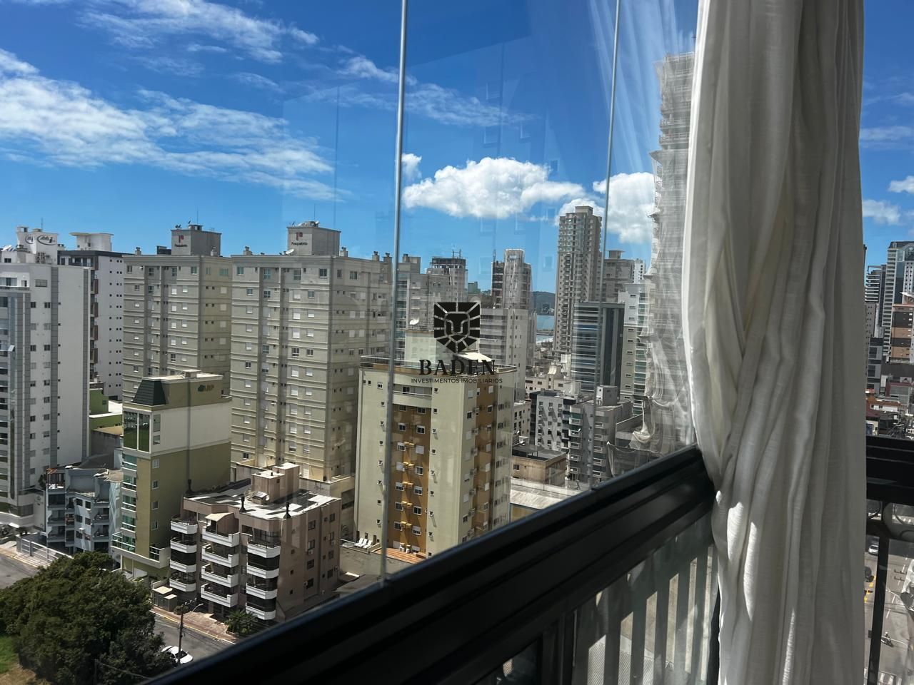 Apartamento à venda com 4 quartos, 250m² - Foto 36