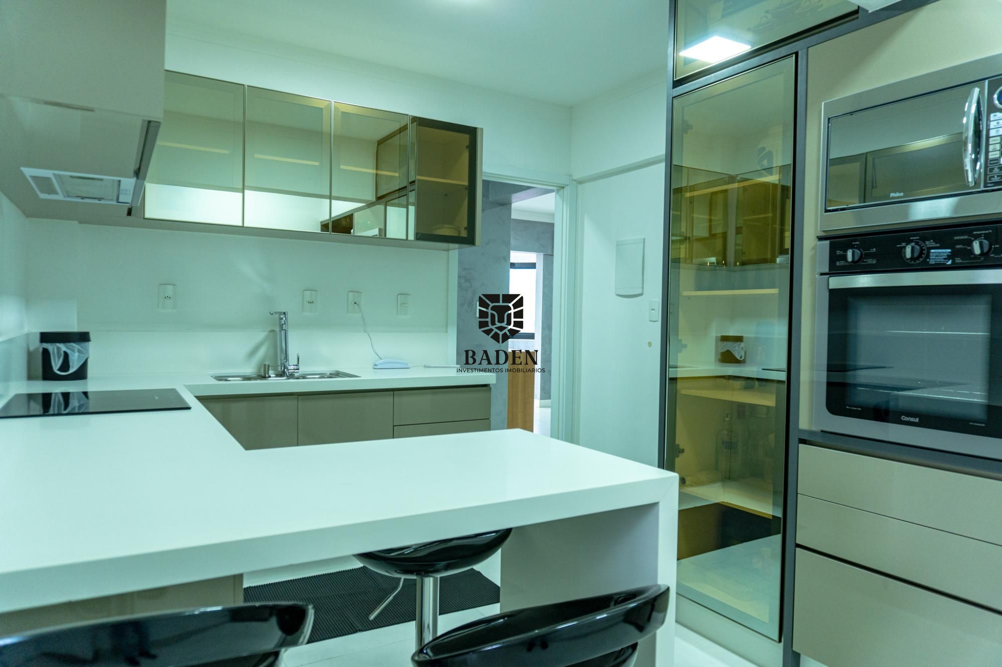 Apartamento à venda e aluguel com 4 quartos, 180m² - Foto 13