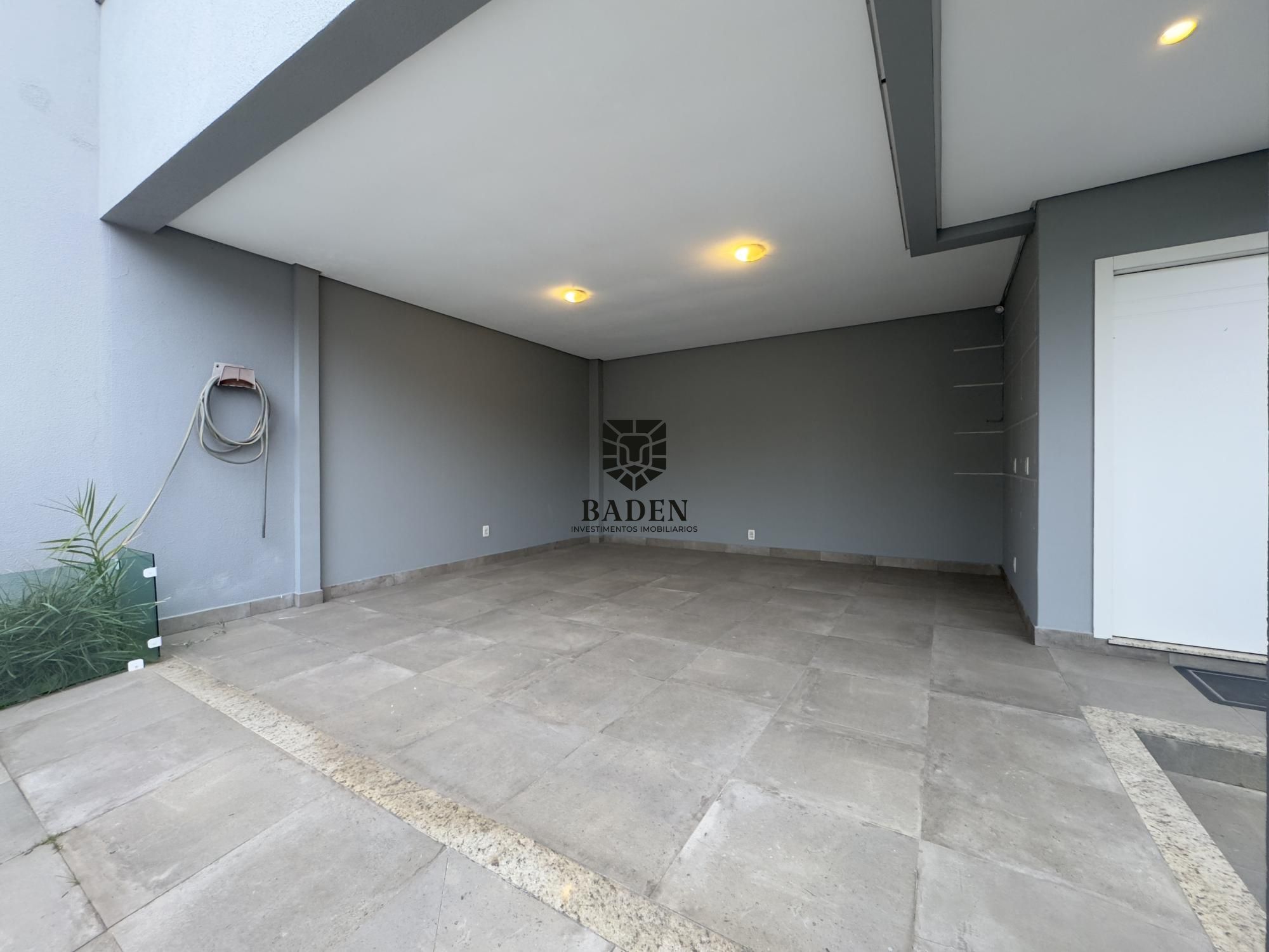 Casa à venda e aluguel com 3 quartos, 255m² - Foto 41