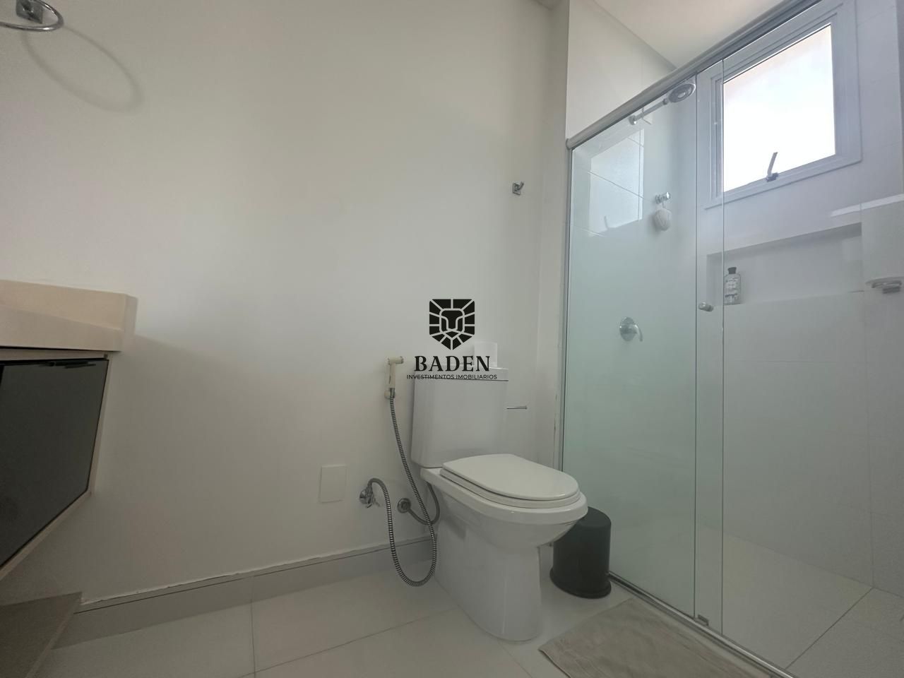 Apartamento à venda com 3 quartos, 162m² - Foto 13