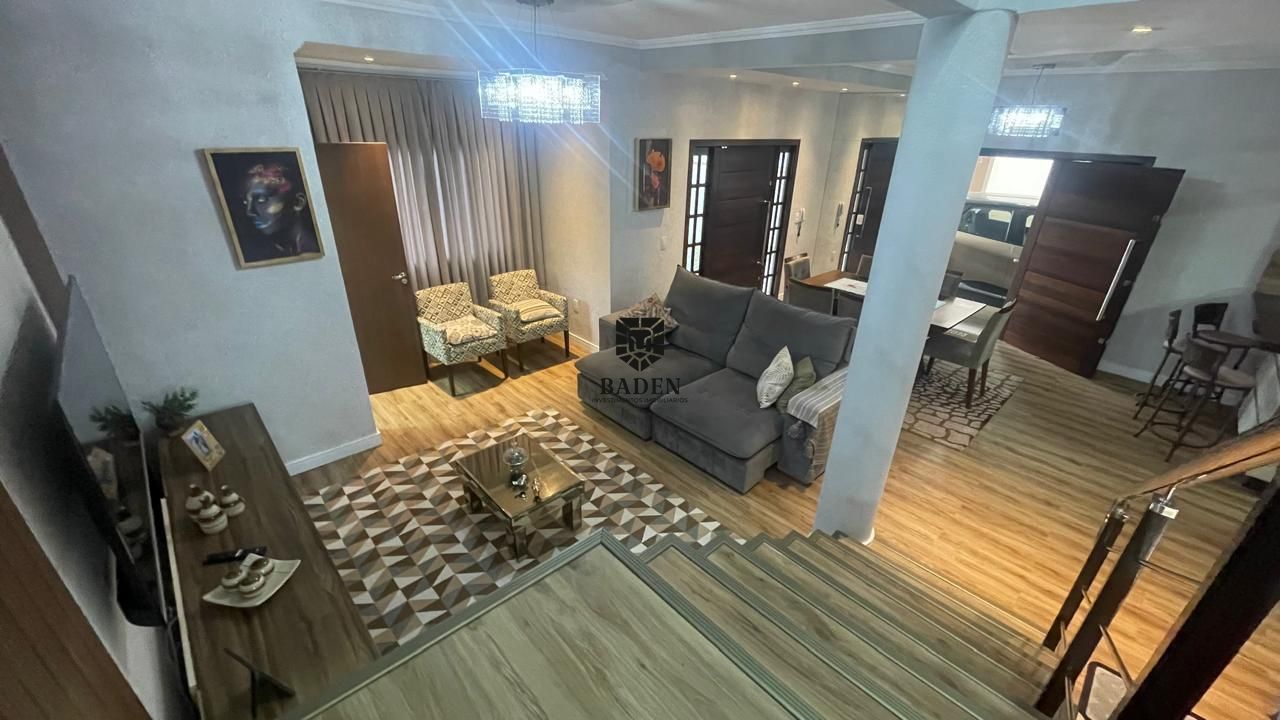 Casa para alugar com 4 quartos, 288m² - Foto 6