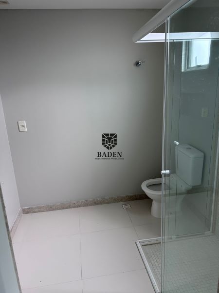 Apartamento à venda com 3 quartos, 136m² - Foto 15