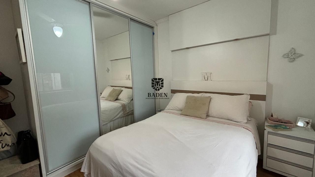 Apartamento à venda com 3 quartos, 262m² - Foto 15