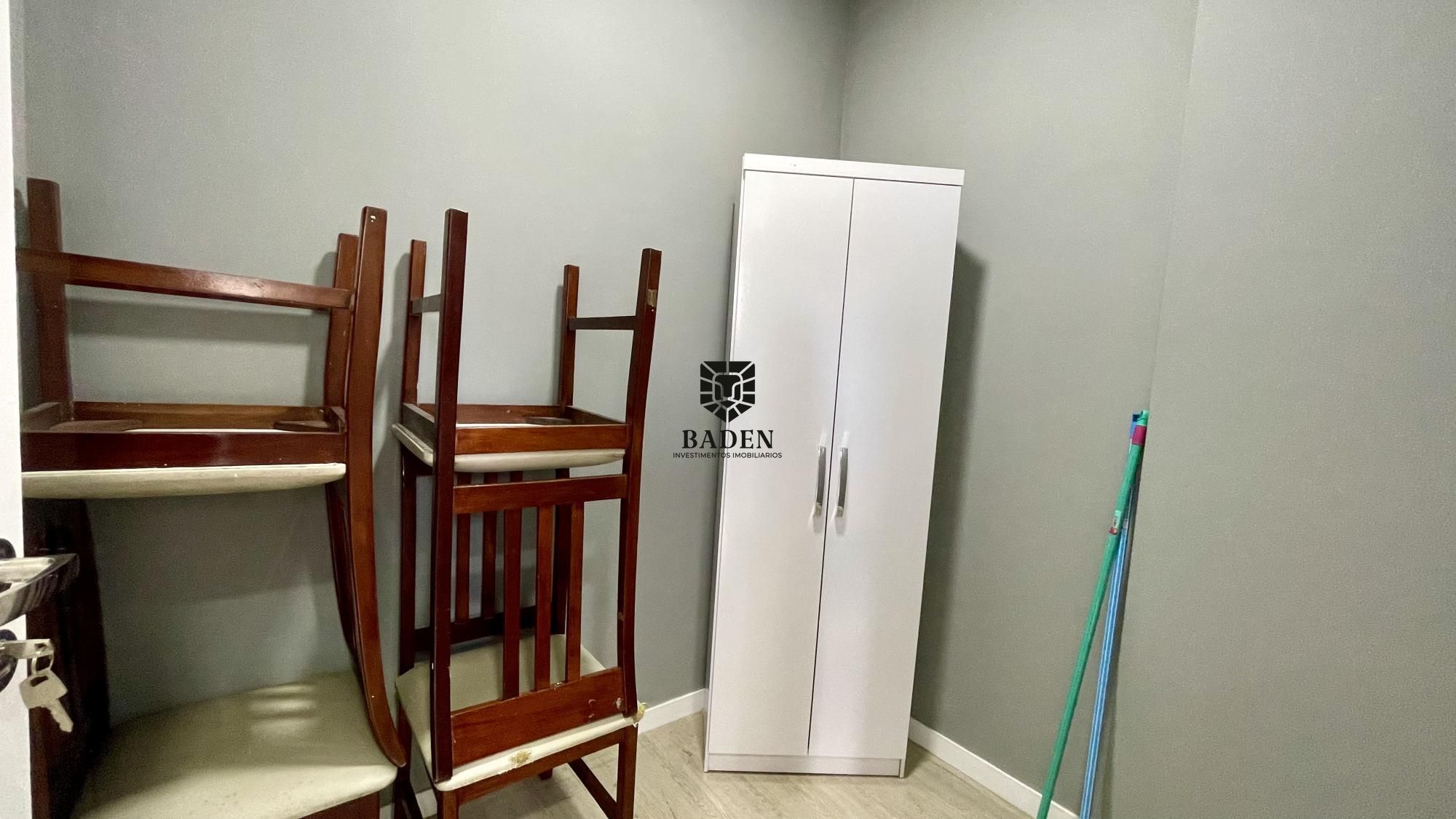 Apartamento para alugar com 3 quartos, 125m² - Foto 28