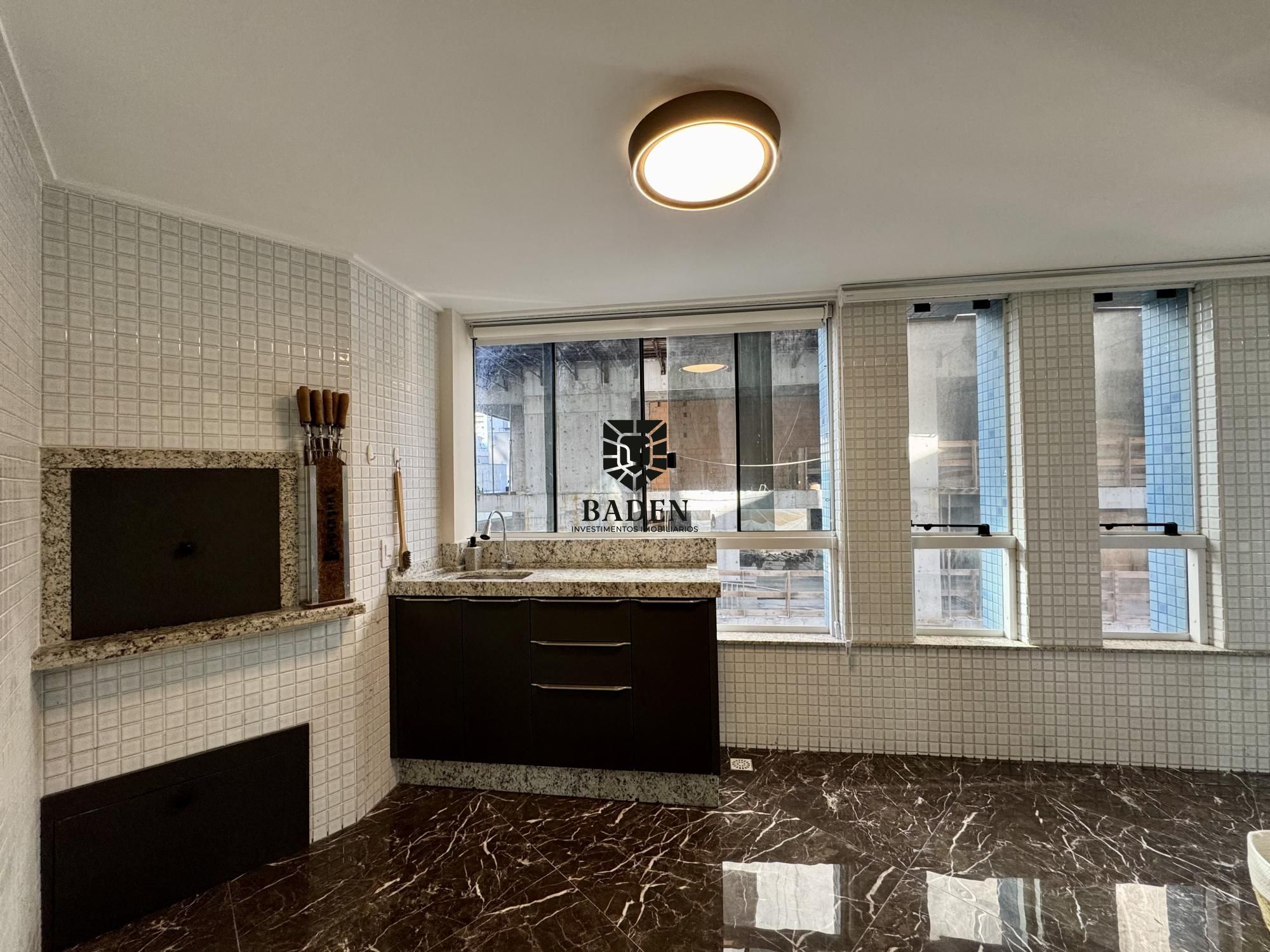 Apartamento para alugar com 3 quartos, 140m² - Foto 7