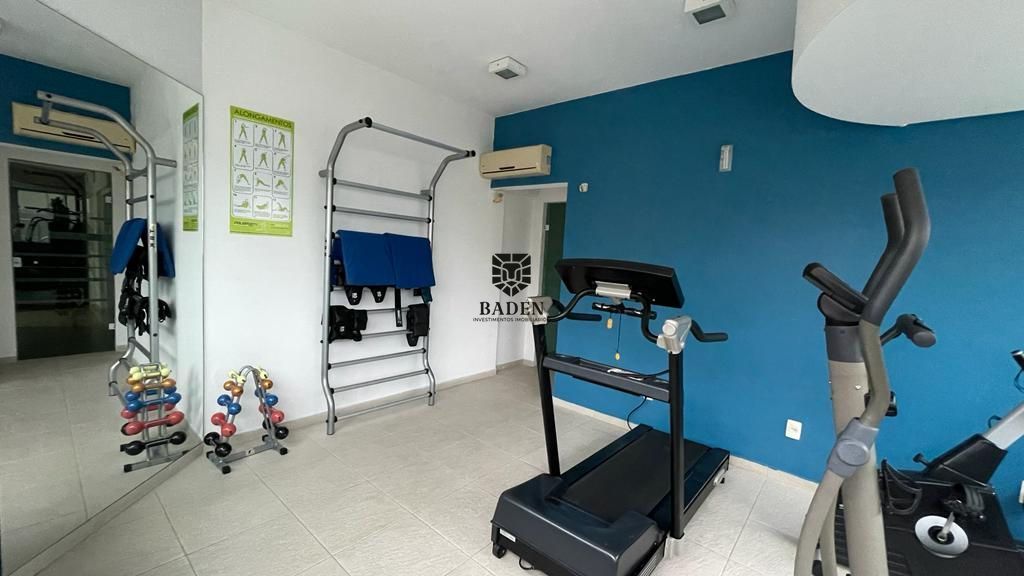 Apartamento à venda com 3 quartos, 140m² - Foto 35