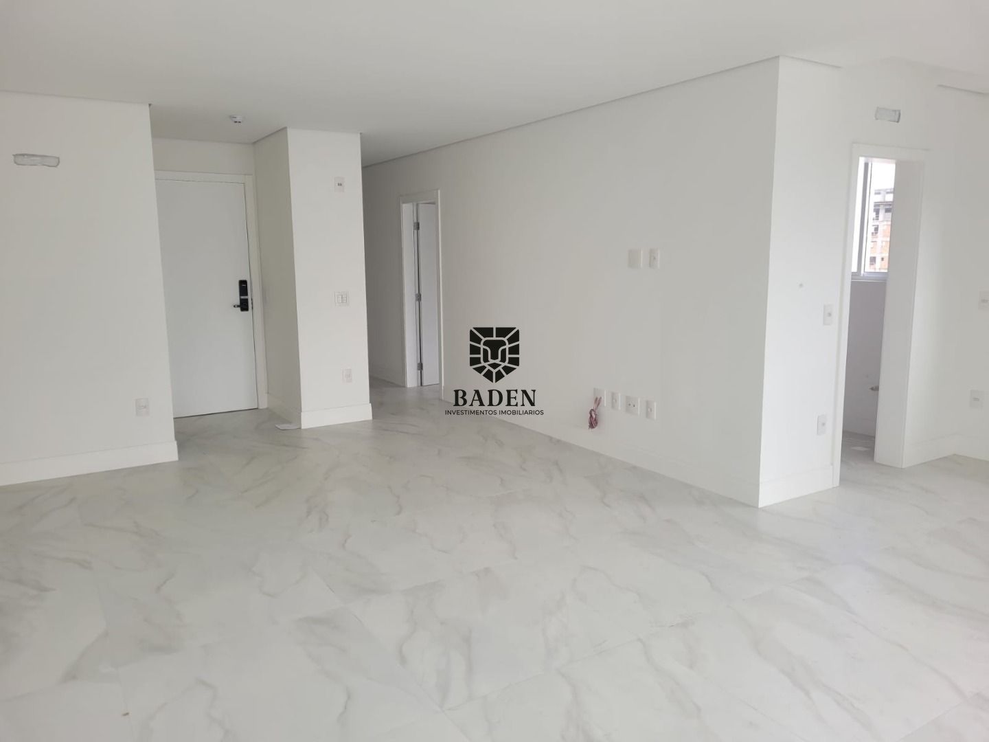 Apartamento à venda com 3 quartos, 121m² - Foto 31