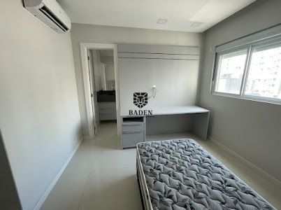 Apartamento à venda com 3 quartos, 155m² - Foto 12