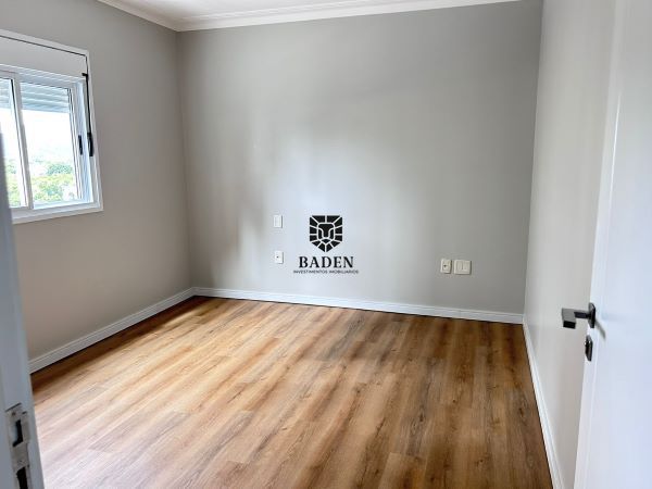 Apartamento à venda com 3 quartos, 136m² - Foto 12